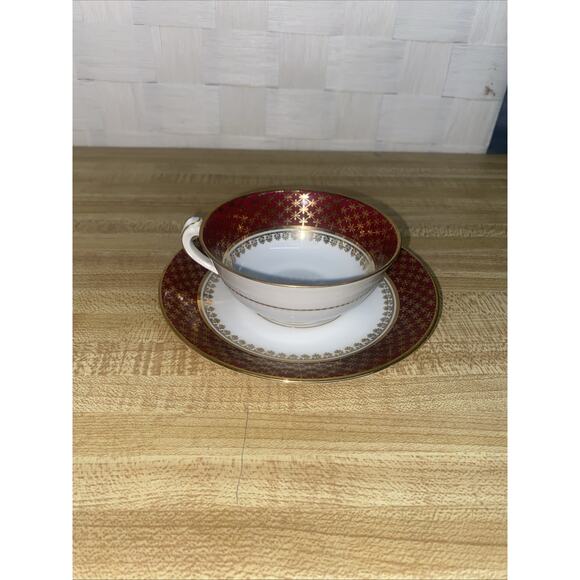 Antique Haviland Limoges Gold Floral Scrollwork & Red Tea Cup & Saucer France - Picture 1 of 9